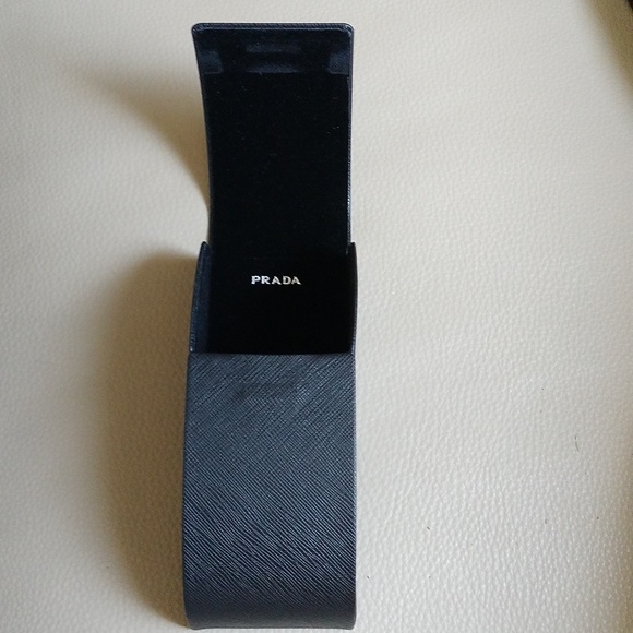 Prada Glasses case L - Picture 7 of 16